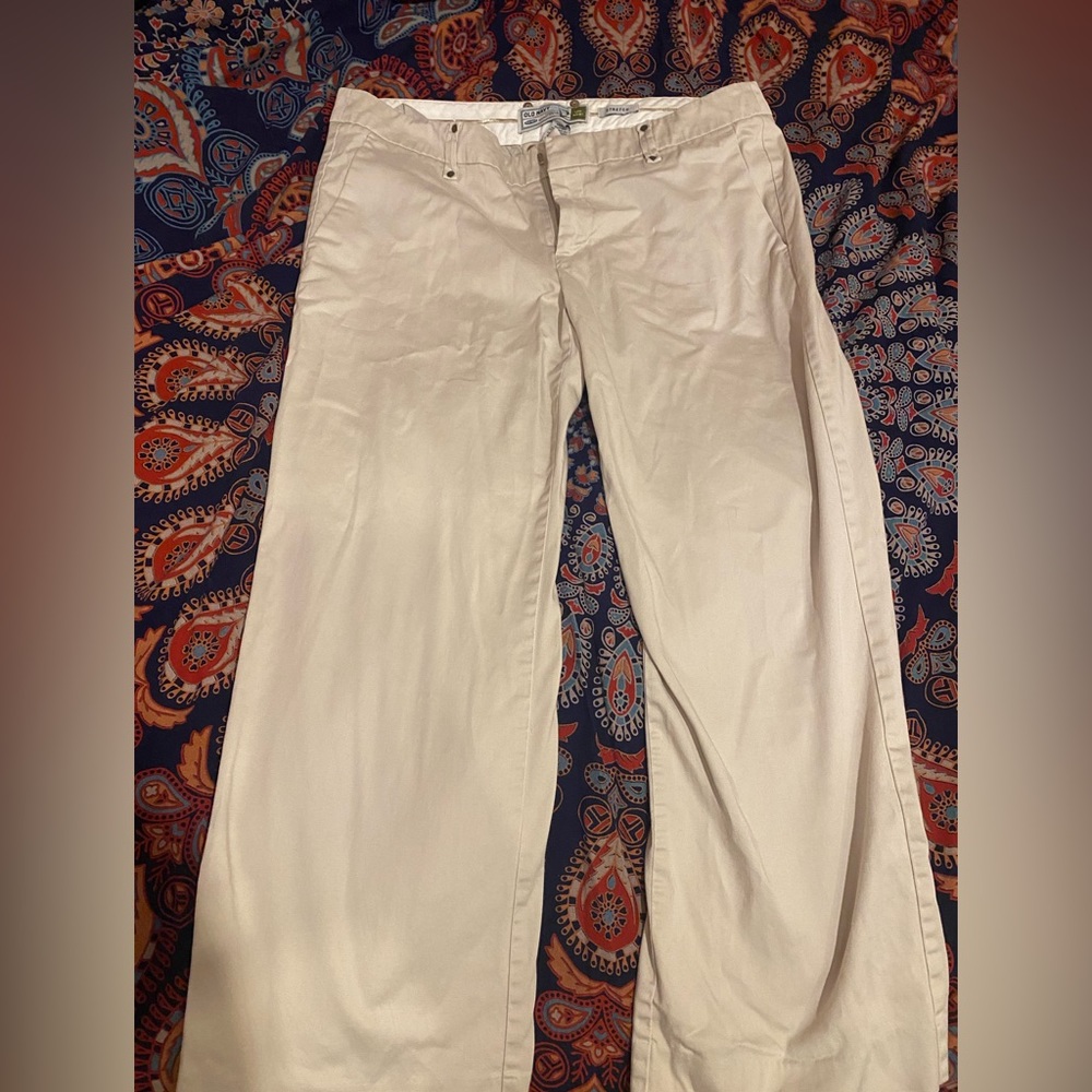 Old navy Low rise khaki pants